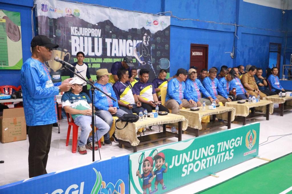 520 Atlet Ramaikan Kejurprov Bulu Tangkis Jambi 2025 di Tanjab Barat