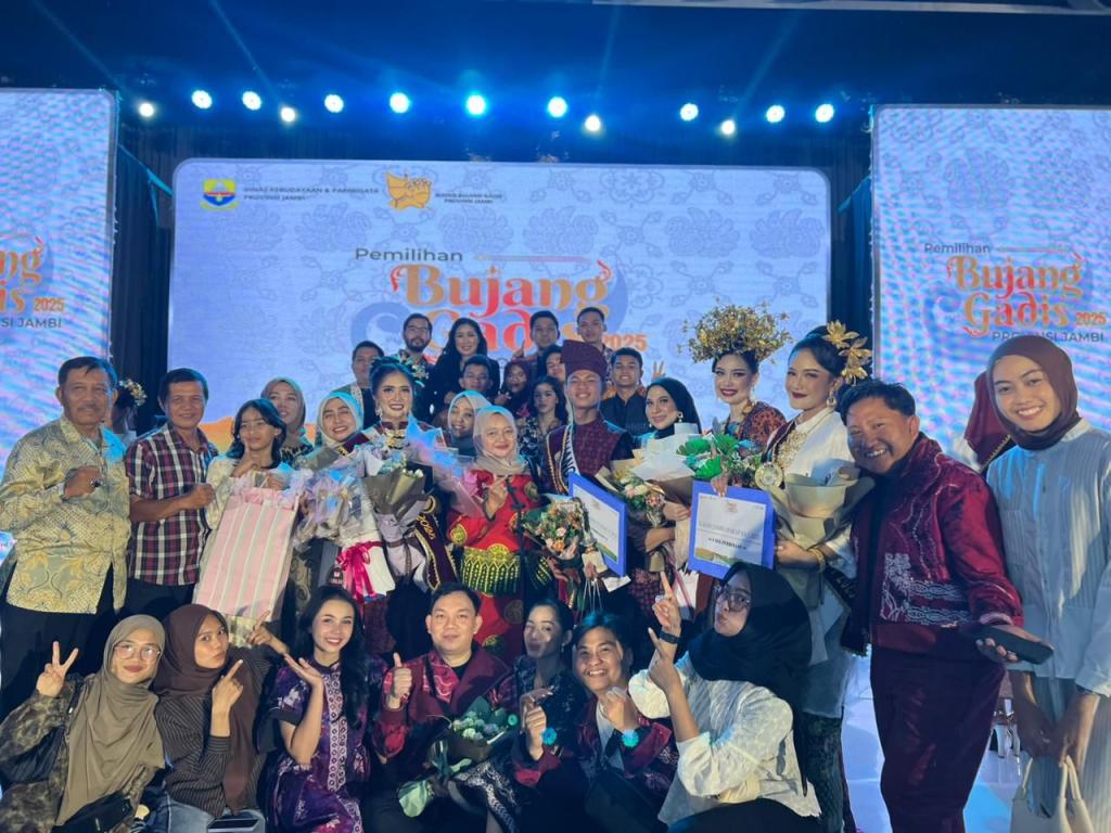 Dhivia Pratiwi Juara Gadis Jambi 2025, Tanjab Barat Kembali Berjaya