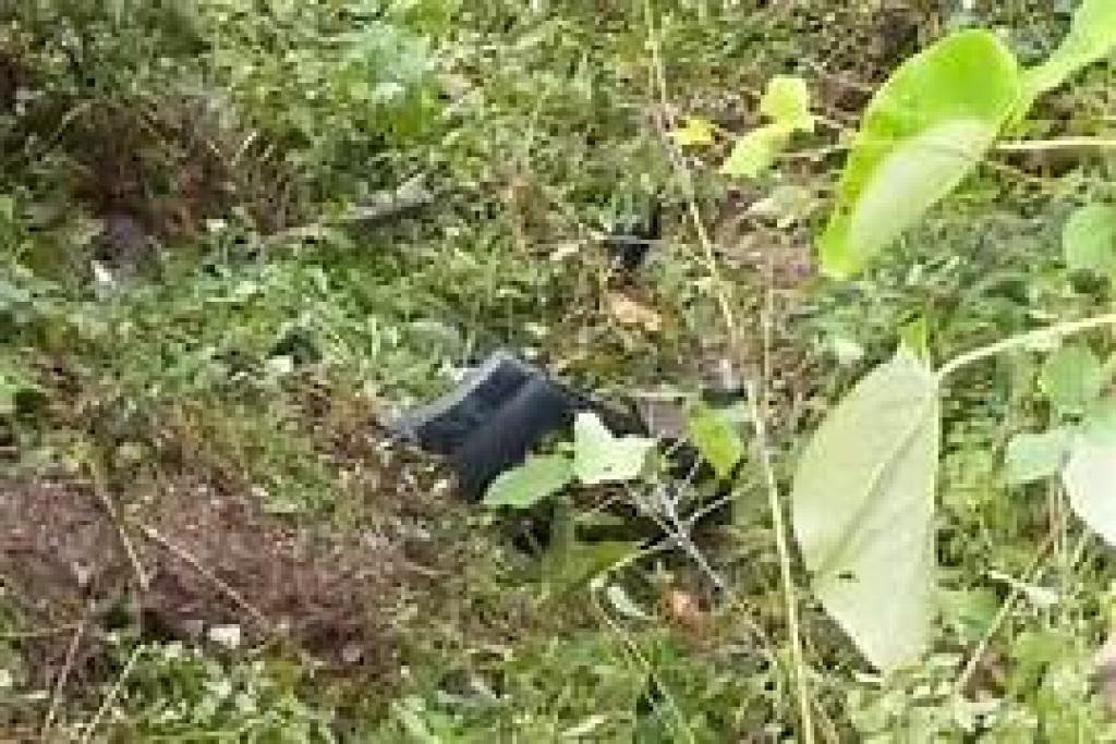 Mobil Double Cabin Masuk Jurang Sungai di Kerinci, Dua Penumpang Hilang