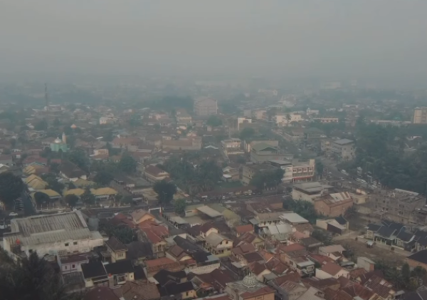 Kualitas Udara Memburuk, Sekolah di Kota Jambi Belajar dari Rumah