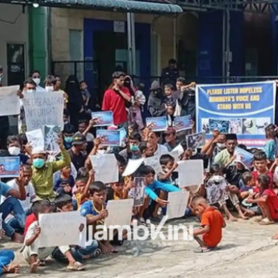 Pengungsi Rohingya Gelar Aksi Unjuk Rasa di Pekanbaru, Soroti Bantuan Hidup